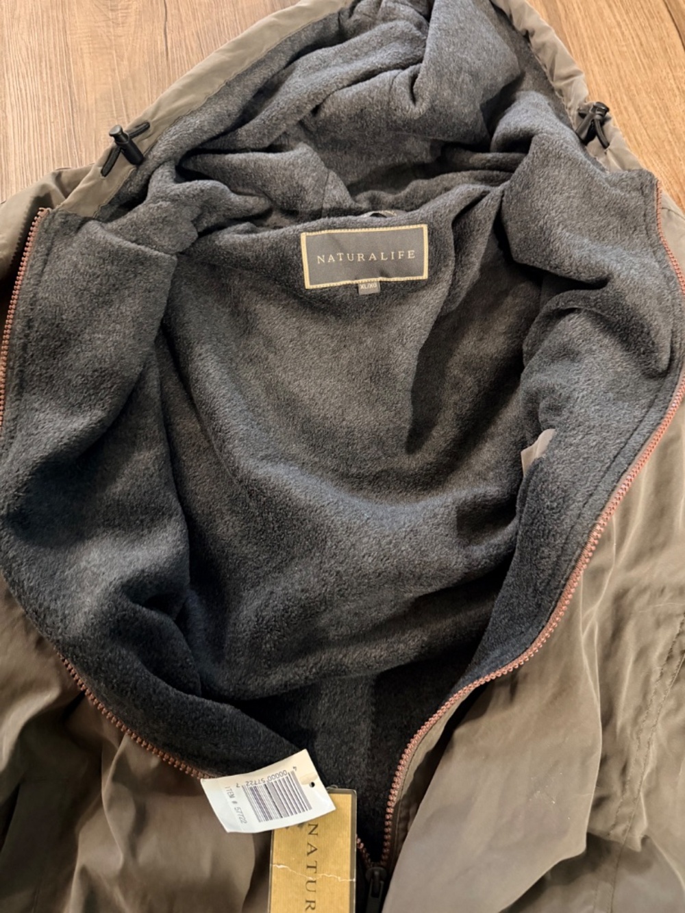 Men’s Jacket - Picture 2 of 4